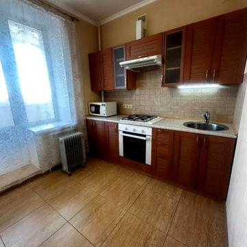 ЗДАЮ гарна 1к квартира РОБОЧА Богданова Газ