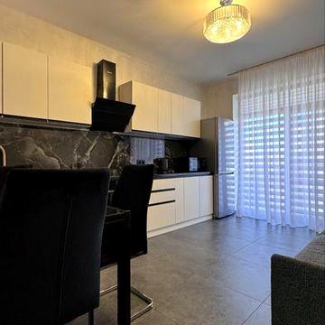 Броздош. Продаж великої 1,5 кімнатної. 46 м.кв. ЖК Делі