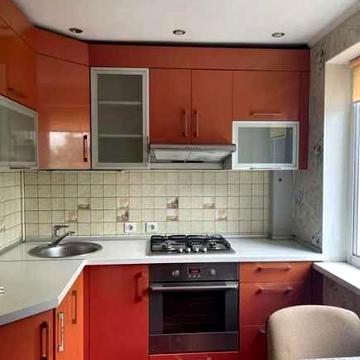 2-кімнатна квартира з ремонтом вул. Замостянська