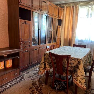 Продам 3-кімнатну квартиру в сел. Ємільчине