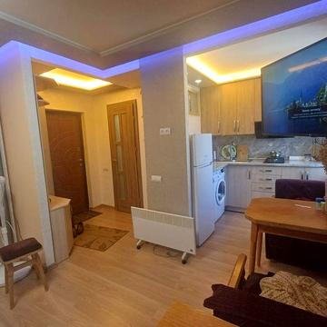 Здається квартира студія по вул. Довженка.