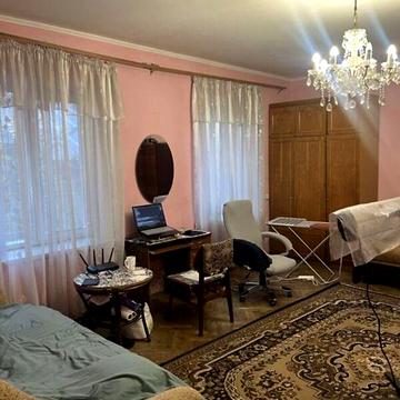 Продаж 1к Квартира Коротка вулиця