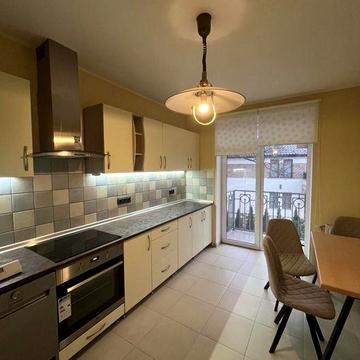 Продам 3-кімнатну квартиру. Пл.  Гренджі- Донського ЖК Тіроль