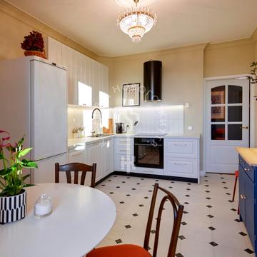 Ореста Васкула вул., 19