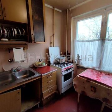 Продаж трикімнатної квартири поряд метро Деміївська, 75000 у.е.