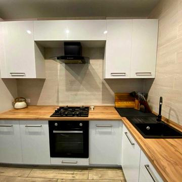 Таунхаус з Ремонтом у Ворзелі, Всі центральні комунікації, ГАЗ