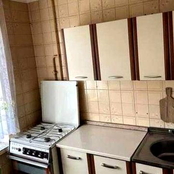 2-кімнатна квартира по вул. Академіка Білецького, 20