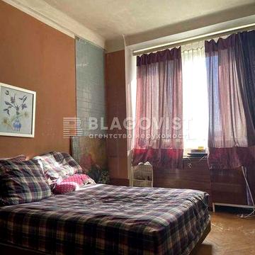 Продаж 2-к квартири ЦЕНТР Хрещатик Бесарабська площа бул Т.Шевченка, 2