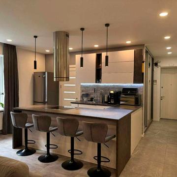 Продам шикарну 2-у квартиру метро Печерська