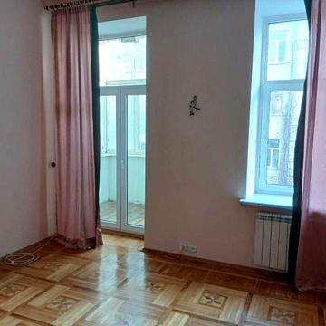 Продаж 3к квартири 78 м2 вул. Олеся Гончара 90/92 Центр
