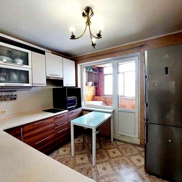 Продажа 3к квартиры на В. Івасюка