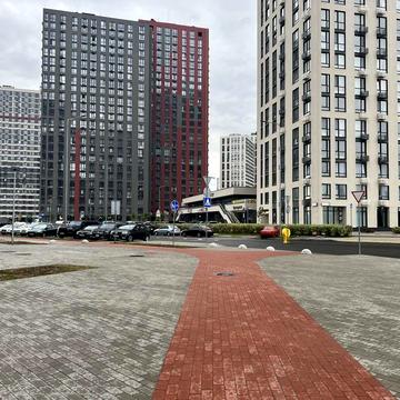 Без комісіі. 2кім Варшавський 3. Буд 10,7 10 й поверх площа 67 кв.м. ЖК Варшавський 3