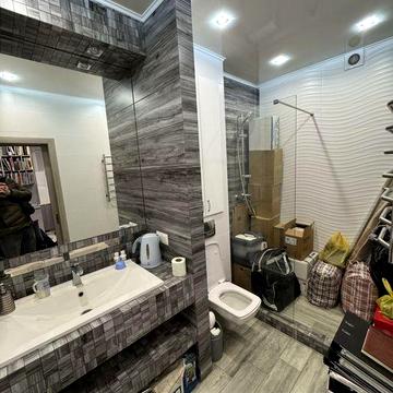 Продам квартиру офис с отдельным входом, металургов 14