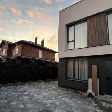 Дуплекс з ремонтом та найкращим заходом сонця