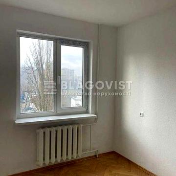 Продаж 2К квартири в вулиця Пимоненка, Шевченківський Центр