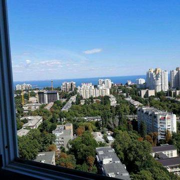 Продам 2-кімнатну квартиру | ЖК 4 Сезони,пр.Гагаріна (паркінг,кладова) ЖК Чотири Сезони