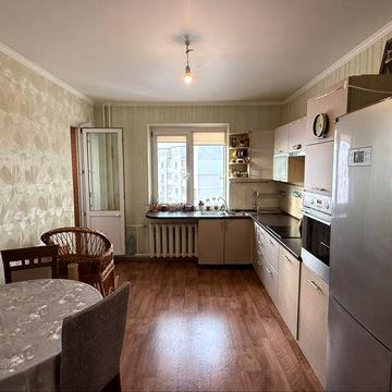 Продаж 2х кімнатної, вул. Милославська 45, Троєщина