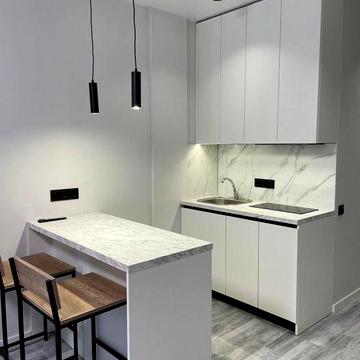 Сдам студию 28м2 в центре