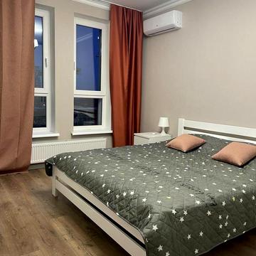 Святослава Хороброго вул., 11-Б