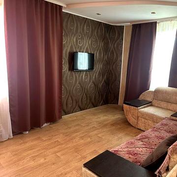 Сдам двух комнатную квартиу на Алмазном раен 4 старая Поликленика