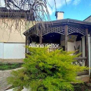 Оренда будинку 350 м²  Чубаївка | 3 спальні, генератор, двір