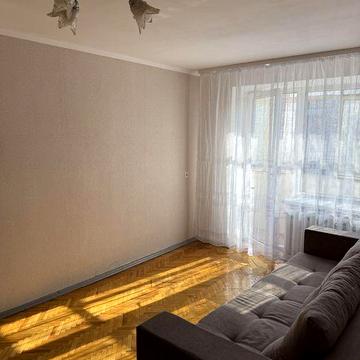 Здам двохкімнатну квартиру на проспекті Волі