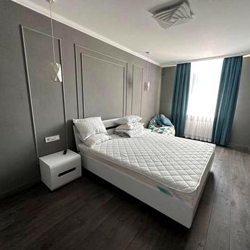 Сдам 3-комнатную квартиру в Жк Дмитриевском / Альтаир