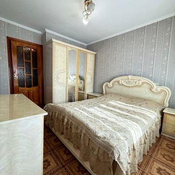 Трикімнатна  квартира без комісії для покупця