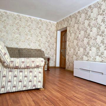 Оренда 2-кімнатної квартири по вул. Ст. Бандери, кільце Дружби