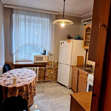 Сдається 2х кімн кв в самому центрі міста