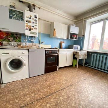 Продам велику 3х кімнатну квартиру