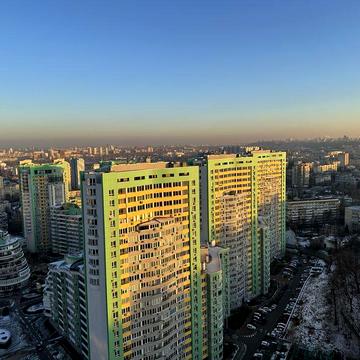 Оренда панорамної 2к квартири  вул.Перемишльська 2г Паркова Вежа