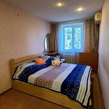 Оренда Квартира 3-кімнатна пр.Науки 3 поверх