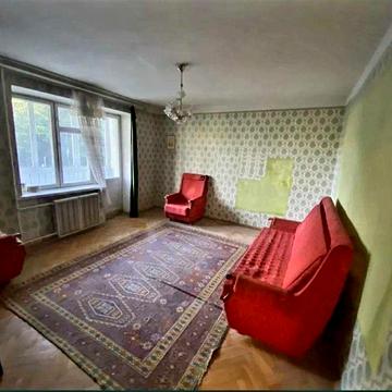 3-к квартира район Лютневої,66 м2, 2 лоджії, 3/5 поверх,ДЕРЖПРОГРАМИ