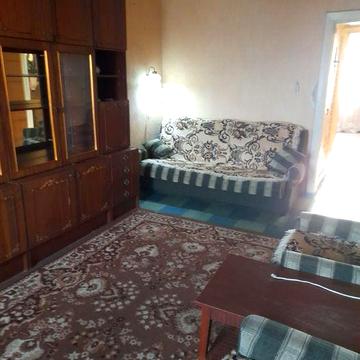 АН здається двокімнатна квартира на 40 років