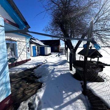 Продаж будинку та земельної ділянки с. Мелюшки, вул. Новоселівська, 16