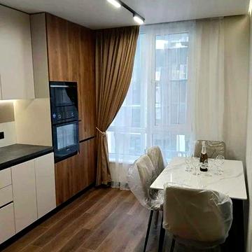 Укомплектована півторачка на 3 поверсі ЖК паркова алея