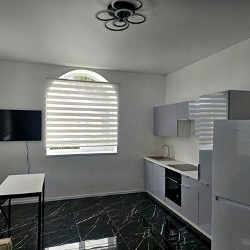 Квартира на Русанівських Садах із власним двором