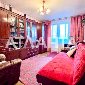 Продаж 3-кімнатної квартири біля метро Оболонь — 5 хвилин пішки