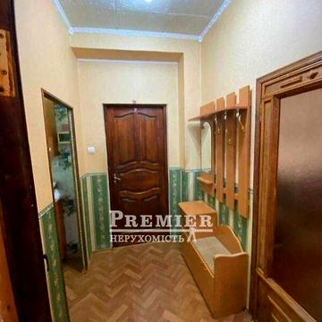 Продаж 2к Квартира Різдвяна вулиця