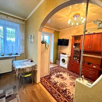 Продається 3-х кімнатна квартира з технікою, меблями, ремонт. ВИГІДНО!