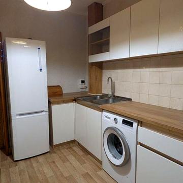 Трикімнатну паркова гричани