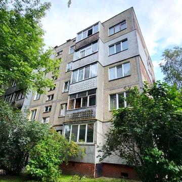 Оренда 2во кімнатної квартири по вул.Льотній