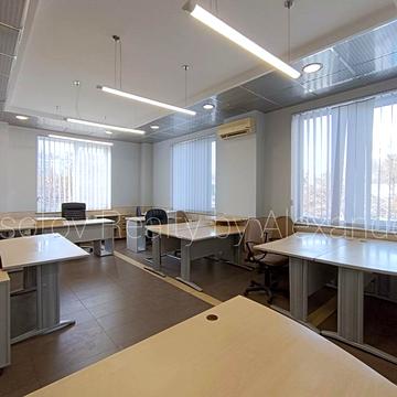 Шевченка просп., 4б