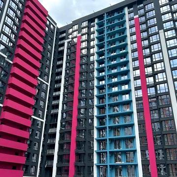 Двохкімнатна квартира в центрі міста, готовий будинок