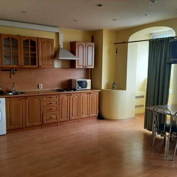 Сдам квартиру-студію в Центре