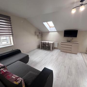 Дмитра Луценка вул. (Крейсера "Аврора"), 18