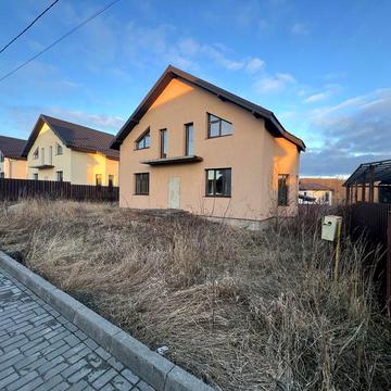 Продам будинок у Дендропарку. Хмельницький. Крутий вигляд на ліс!