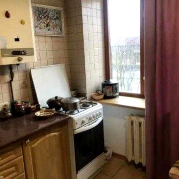 Продам 2-х кімнатну квартиру на Павловому Полі