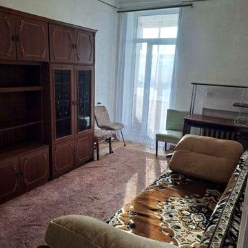 Здається двох кімнатна квартира, Центр, 7000+ ком